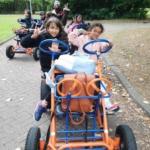laatste keer go-cart voor Ilyana, Douah, Laurentine en Kellyana